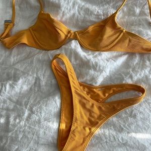 Ribbed Yellow Bikini from Abercrombie (M Top and S Bottom)